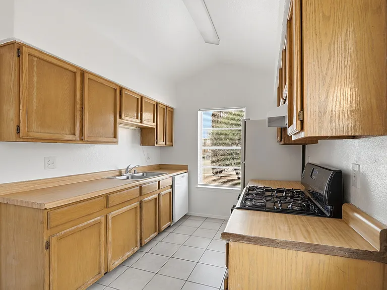 10969 Duke Snider Cir — Photo 12