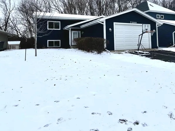 7390 Butterscotch Rd, Eden Prairie, MN 55346