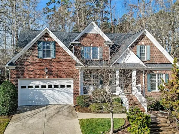 2435 Retriever Ln, Greensboro, NC 27455
