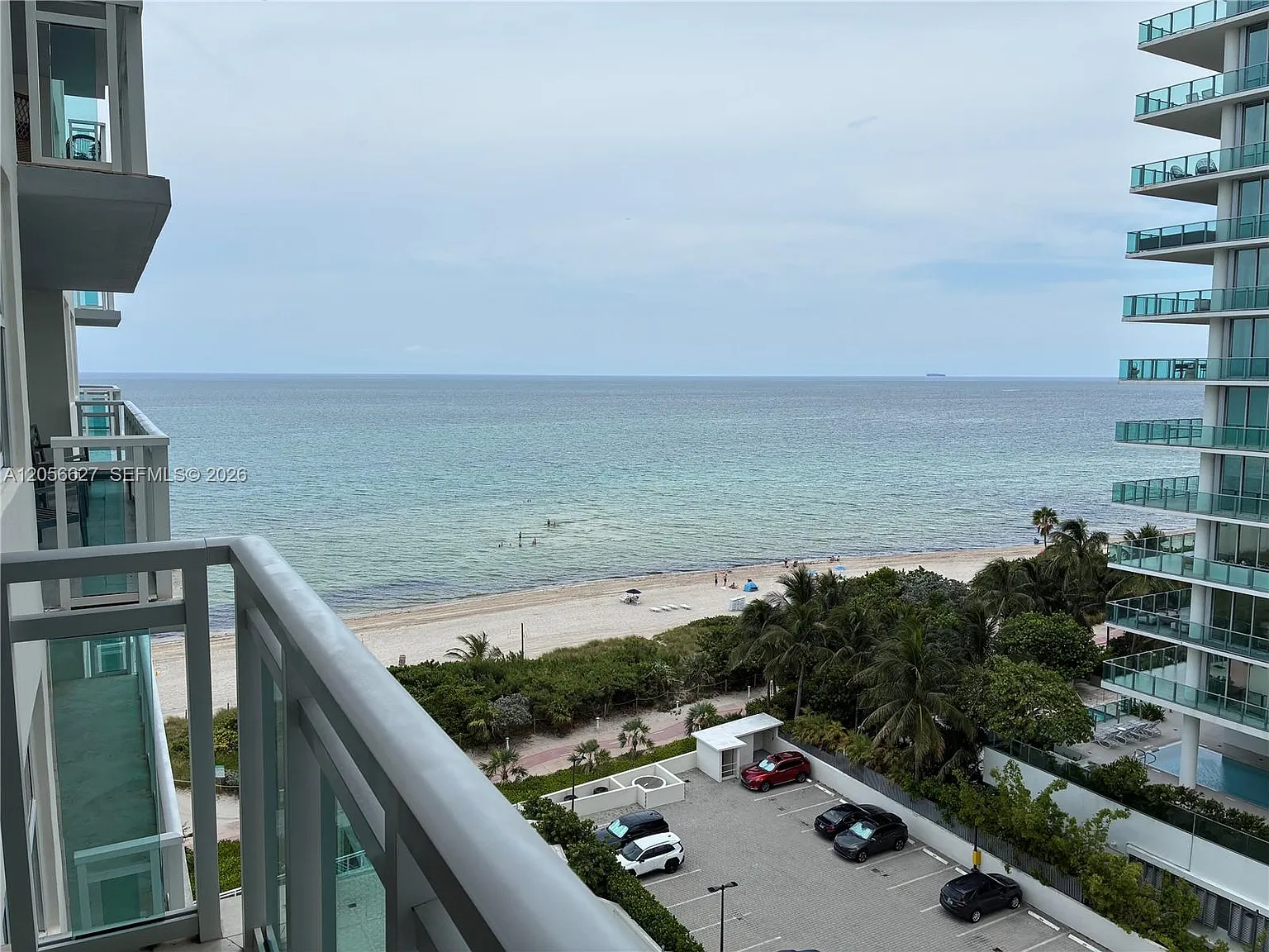 The Collins Condo — Photo 1