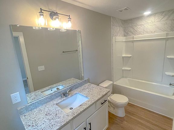 4th image of 310 Honey Comb Ct