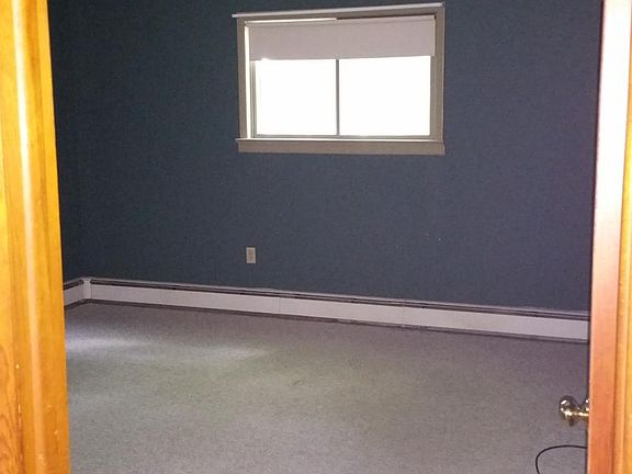 1st bedroom