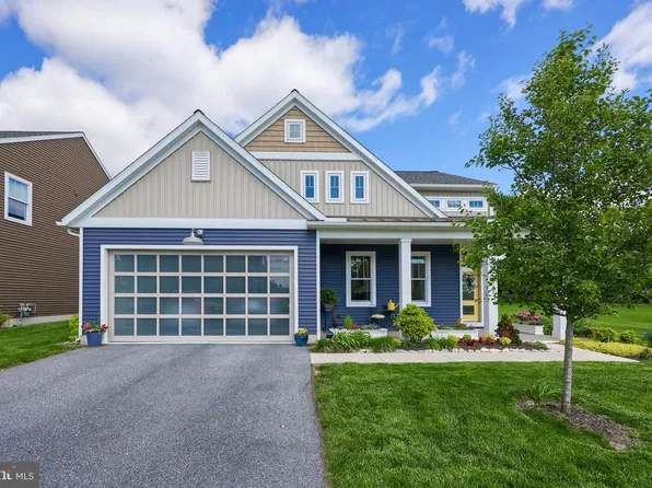 1525 Fieldstone Dr, Mount Joy, PA 17552