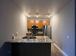 446 N State St #2, Chicago, IL 60654