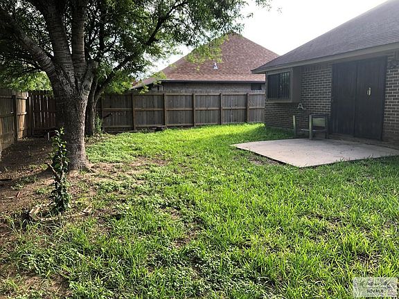 2nd image of 2610 Stone Pine Ct