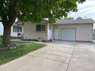 1020 N 9 E, Mountain Home, ID 83647