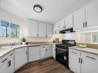 1393 Newport Ave APT 6, Long Beach, CA 90804