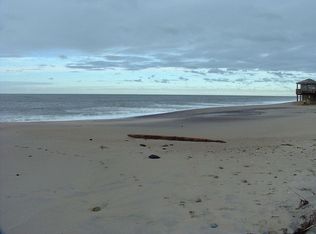 4 Holden Rd, Wakefield, RI 02879