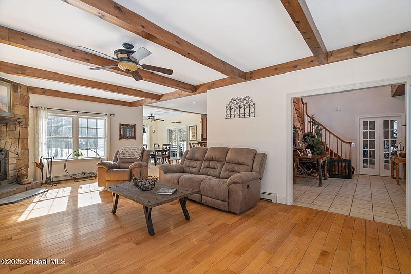 5th image of 76 Barney Road