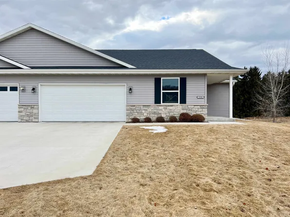 1538 Mistral Ln, Fond Du Lac, WI 54937
