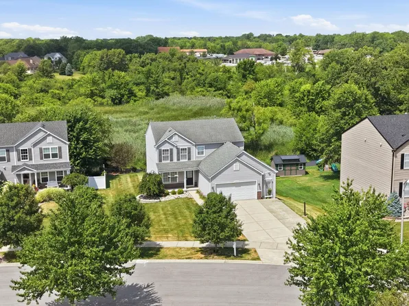 1587 Brackenbury Ln, Crown Point, IN 46307