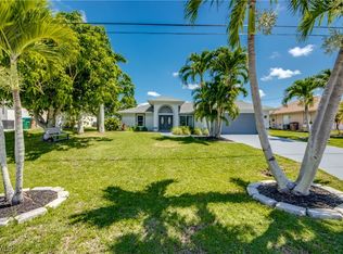 121 SE 17th St, Cape Coral, FL 33990