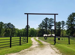 381 Emma Rd, Oakhurst, TX 77359