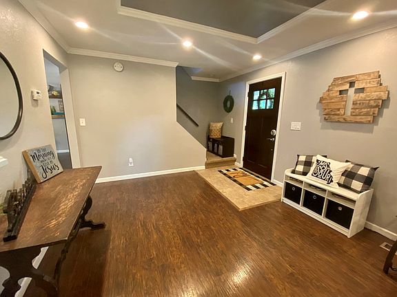 4th image of 22029 Black Oak Trl