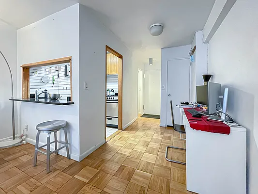Sold by Brown Harris Stevens | media 5