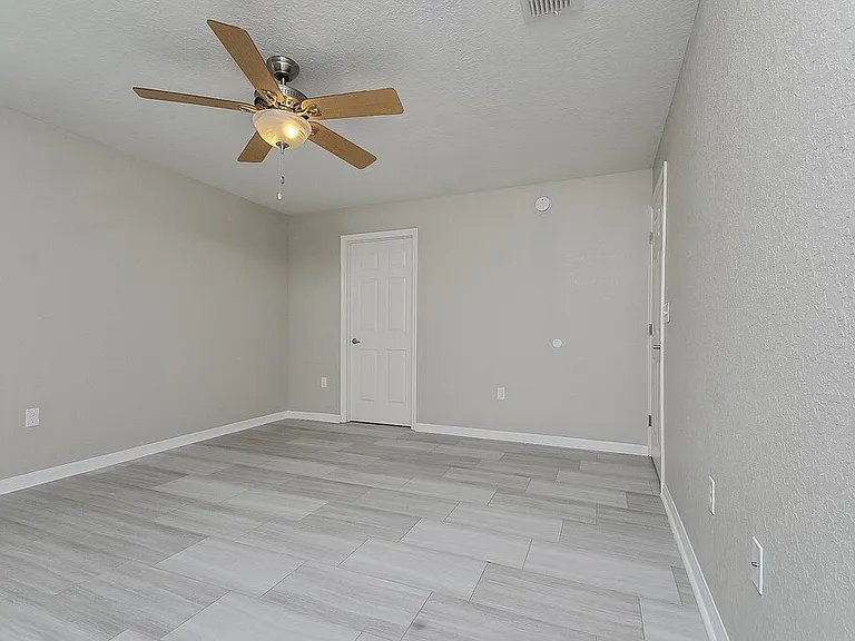 6111 Evansbrook Dr — Photo 6