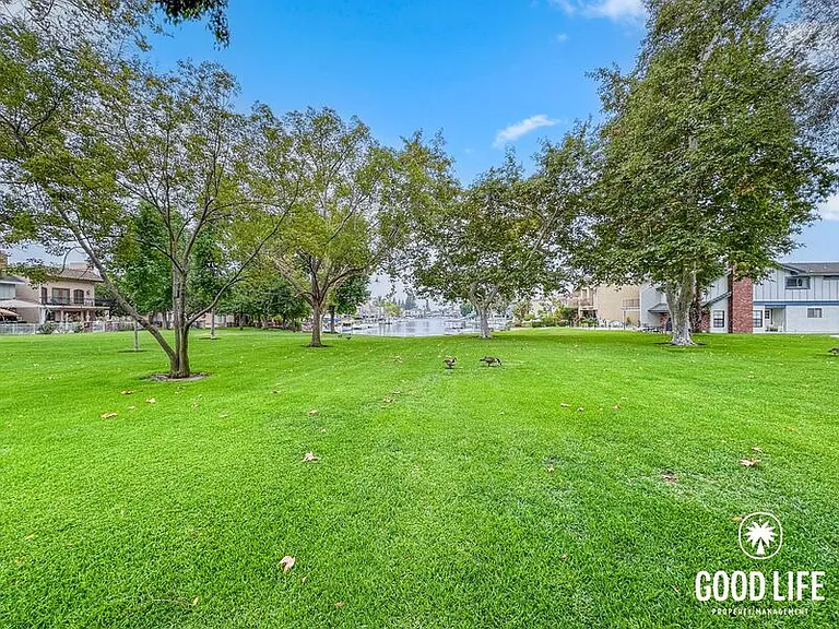 21714 Lake Vista Dr — Photo 26