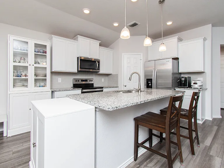 1307 Prospector Trl — Photo 7