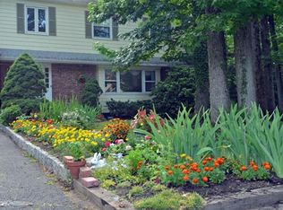 62 Harding Ave, Edison, NJ 08820