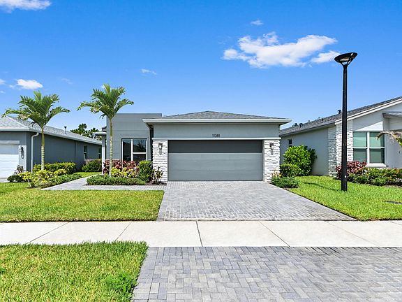 3rd image of 11381 SW Lyra Drive