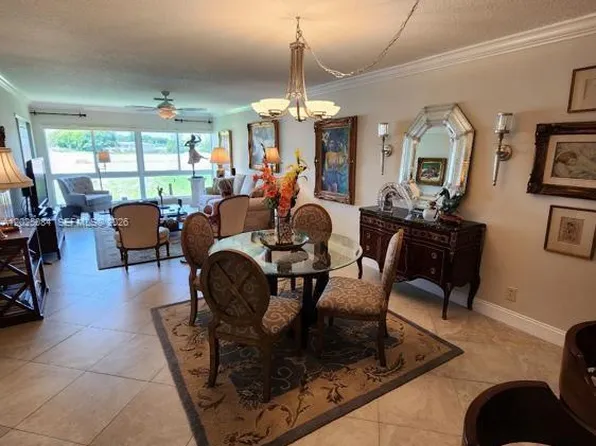 5590 Via Delray APT B, Delray Beach, FL 33484