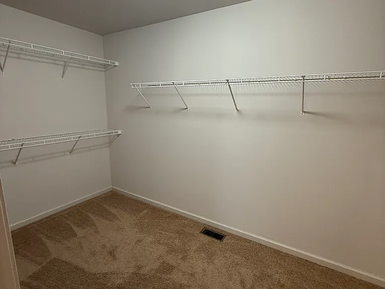 252 Old Woolen Mill Ln — Photo 10