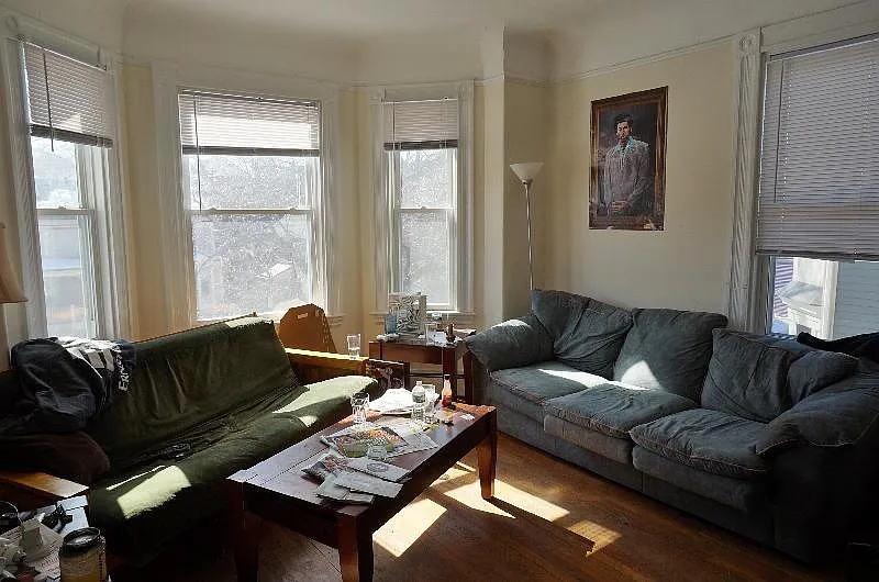 Building Photo - 48 Green St #3A