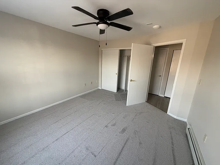 7307 N Port Washington Rd #208 — Photo 8