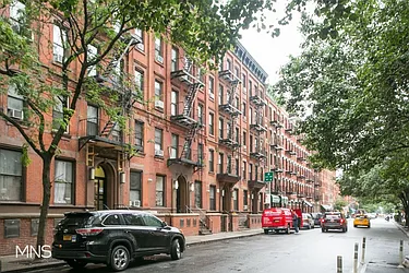 Rented by MNS Marketing