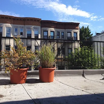 Rented by GFI Realty Services LLC | media 27