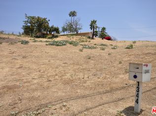 13441 Foothill Blvd, Sylmar, CA 91342