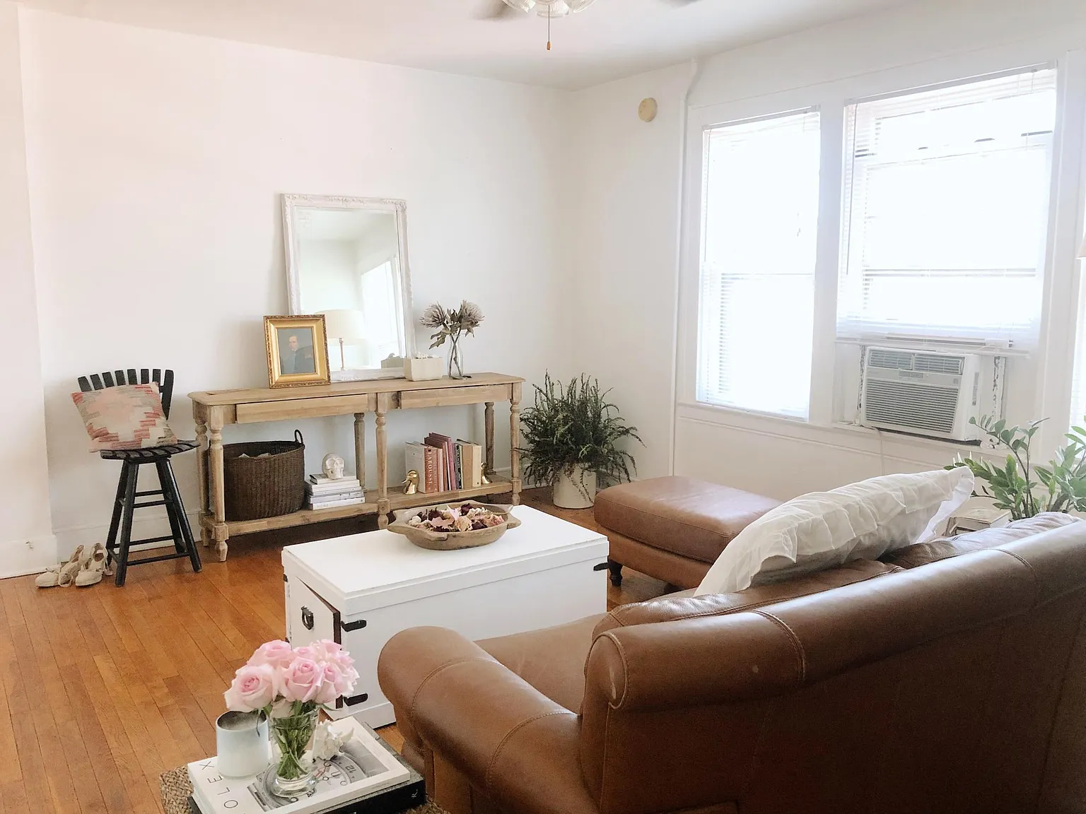 1 bed, $1,000 — Photo 3