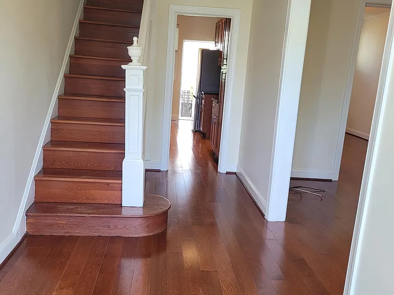 903 Allison St NW — Photo 4