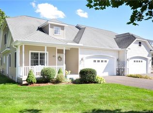 15 Hunters Rdg #15, Granby, CT 06035