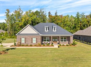 1468 Bramble Ln, Opelika, AL 36801