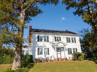209 E Grubb St, Hertford, NC 27944