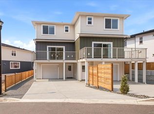 26 Leam Rd, Nanaimo, BC V9T 3N7