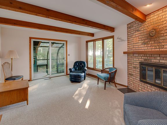 5th image of 77150 Marwood Dr
