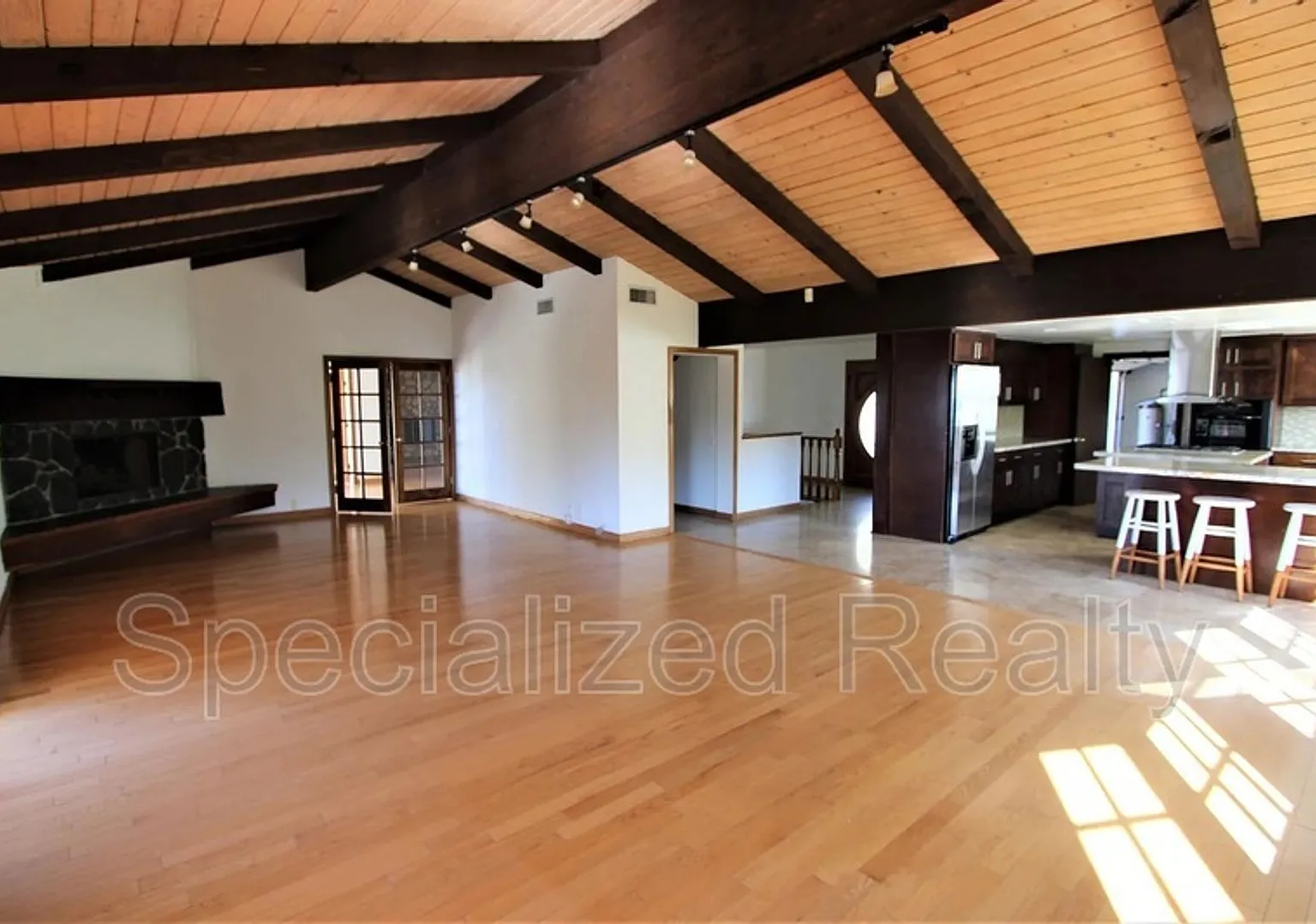 3694 Berwick Drive — Photo 2
