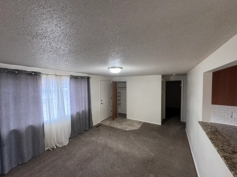 7505 W Emerald St — Photo 5