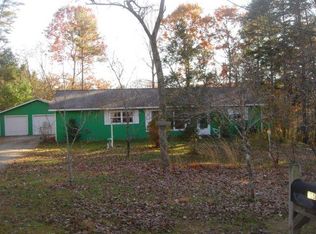 295 Stable Gate Dr, Blairsville, GA 30512