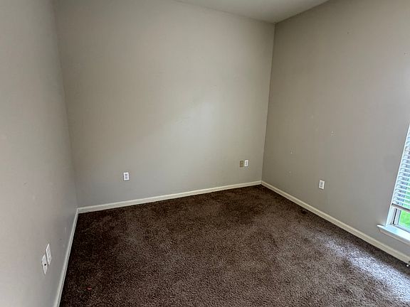 5th image of 40426 Crossgate Pl