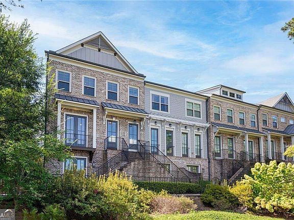 2nd image of 3547 Parkside Way