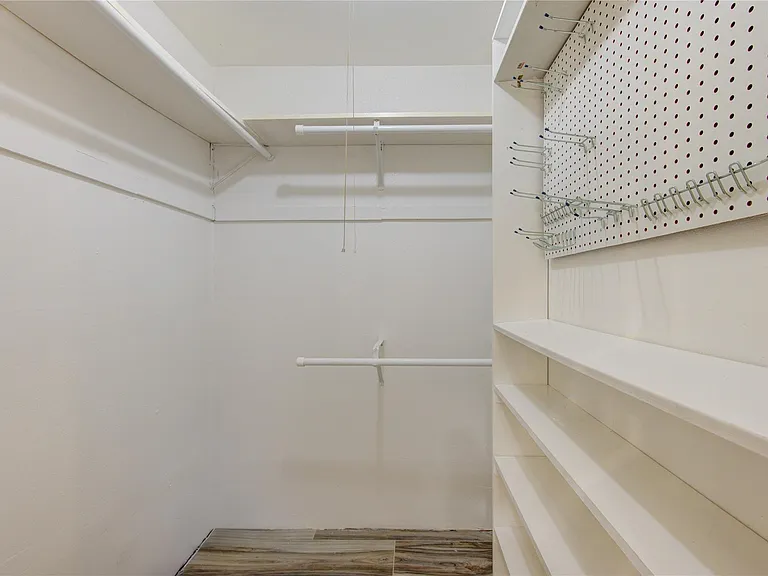14238 Old Humble Rd — Photo 21