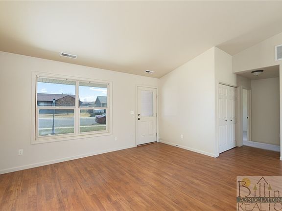 4th image of 1510 Glacier Peak Cir