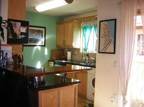 4th image of 4425 Illinois St APT 5