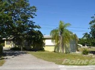 5 Lake Shore Dr, Key Largo, FL 33037