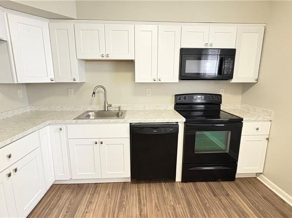 609 Pine Bnd