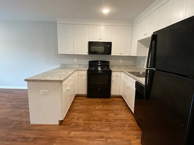 2100 Sapphire Rd — Photo 18
