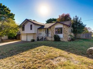 3409 S Kings Ave, Springfield, MO 65807